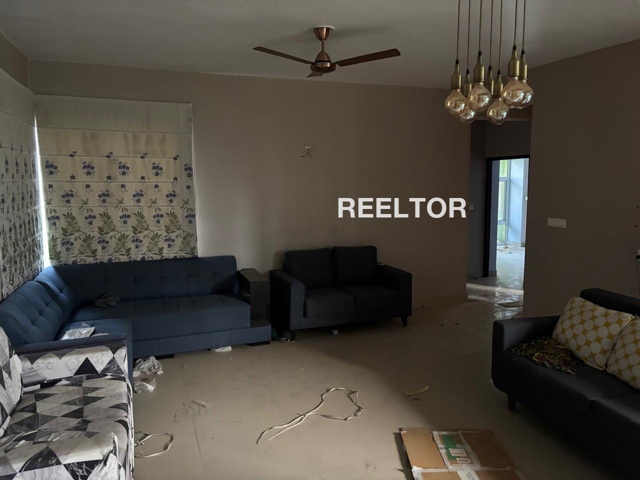 Flat For Sale In Vishwakarma Colony Kalkaji