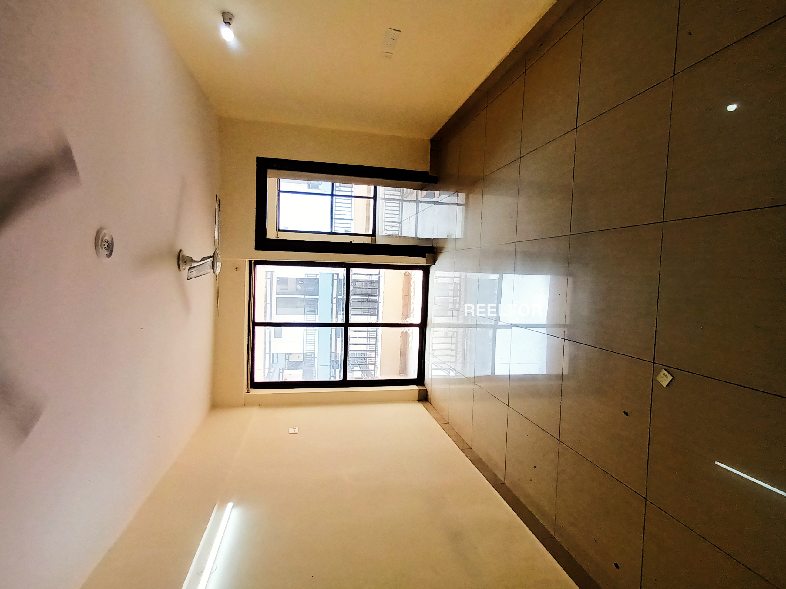 Flat For Rent In Dodvapada Akkalkuwa