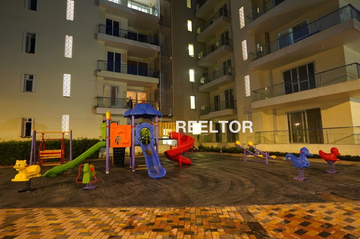 Flat For Rent In Smallahr Nagrota Bagwan