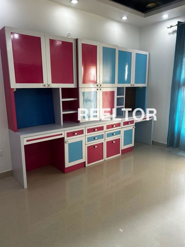 Flat For Rent In Bhatjira Sakri