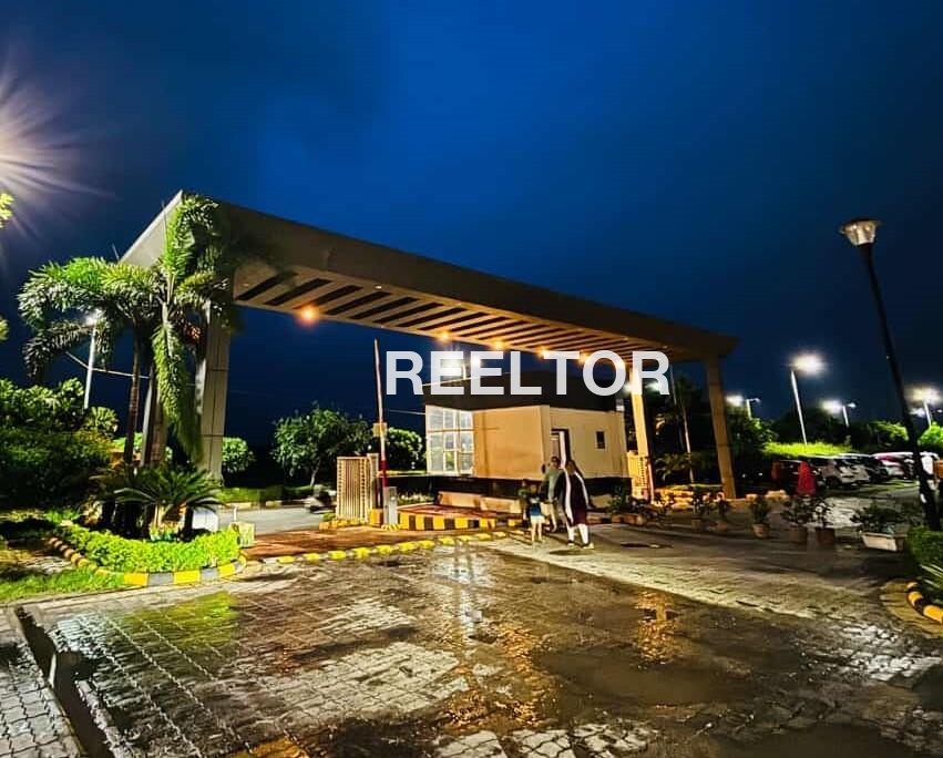 Flat For Rent In Milak Khadana Moradabad