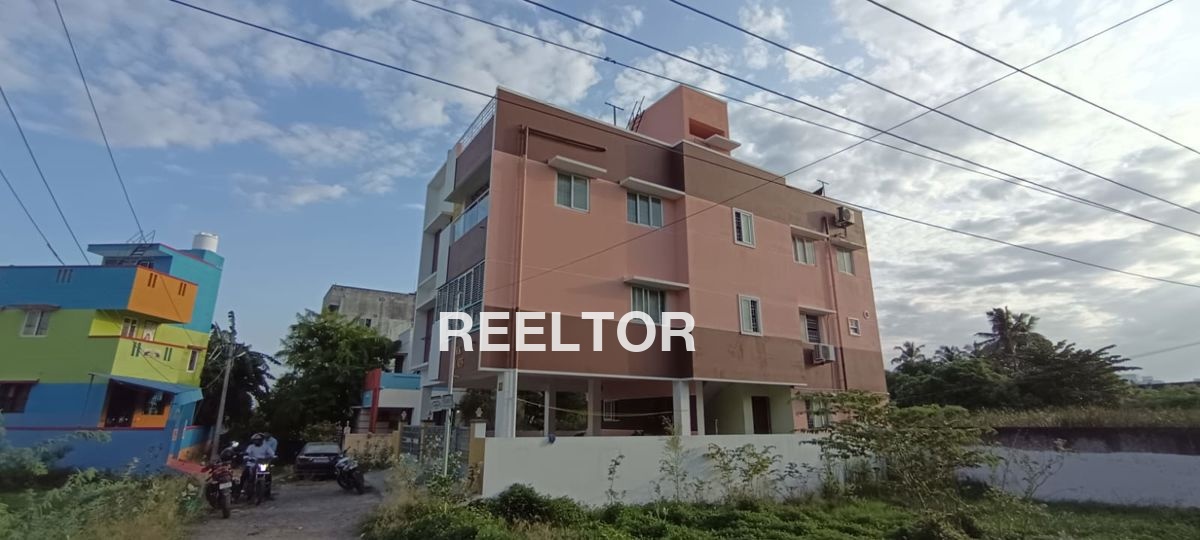 Flat For Rent In Padawaha Maharajpur