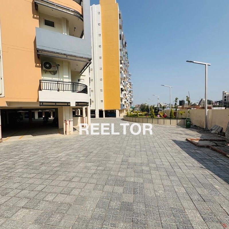 Flat For Sale In Monekpura Porsa