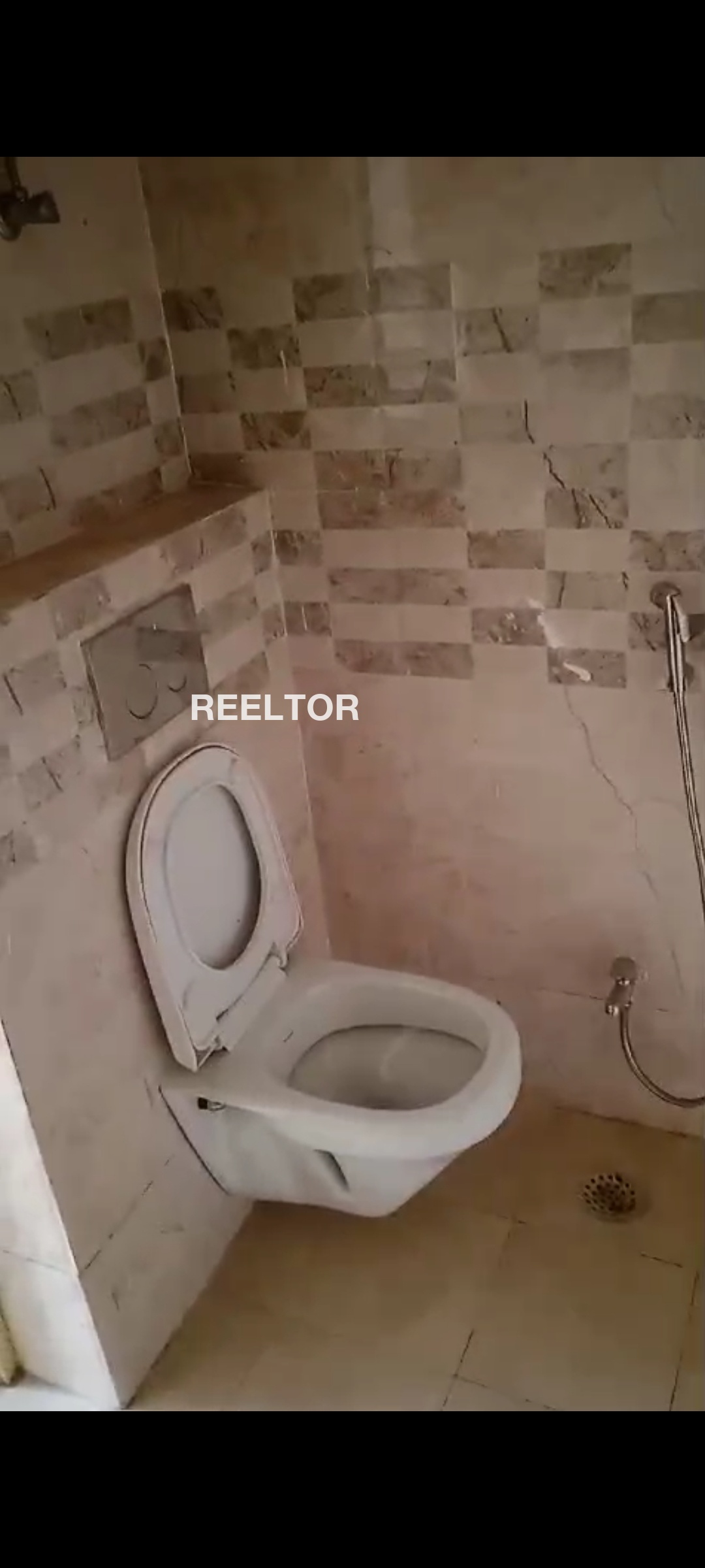 Flat For Rent In Khuntabadi Bishamakatak