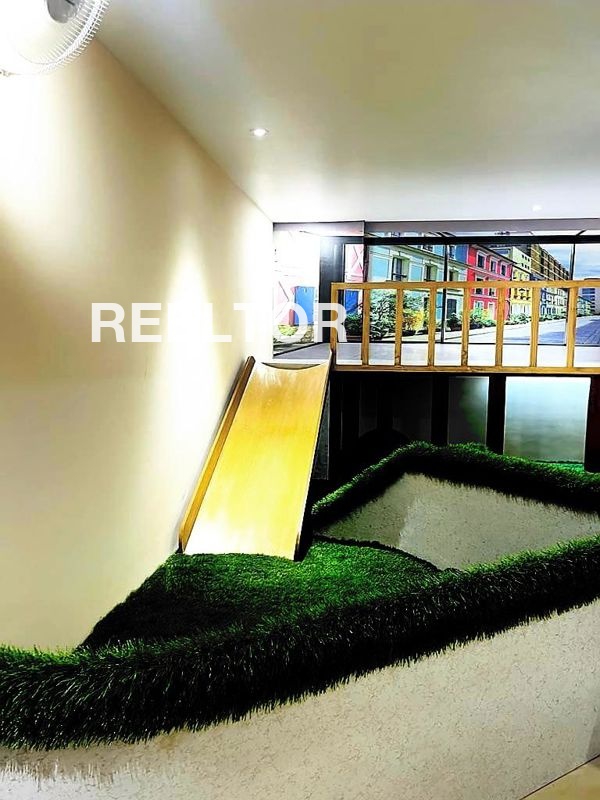 Flat For Sale In Shay Theog