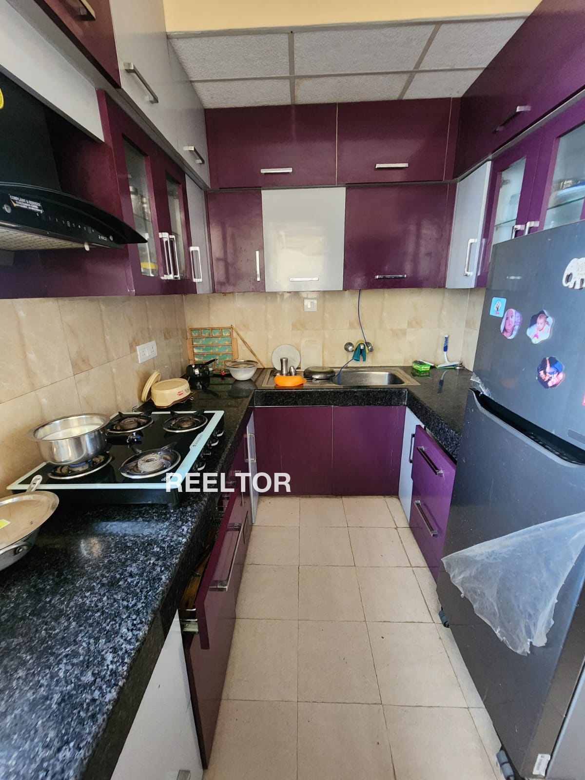 Flat For Rent In Pooni Nipani Kuhi