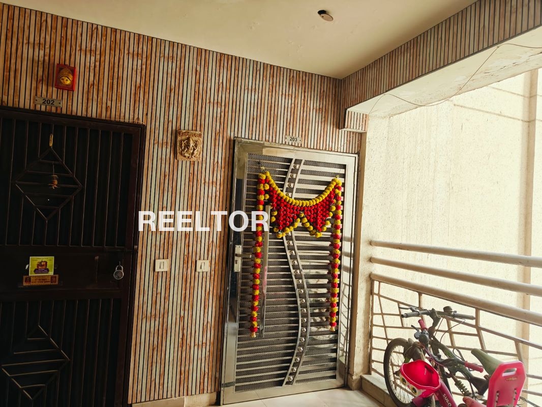 Flat For Sale In Dhanyala Babaleshwara