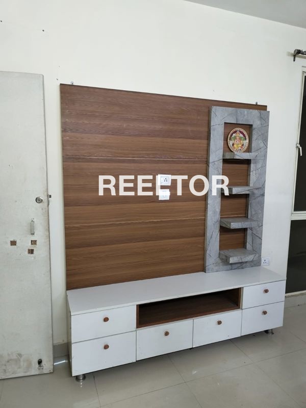 Flat For Rent In Vellur Siruvarai Manamelkudi