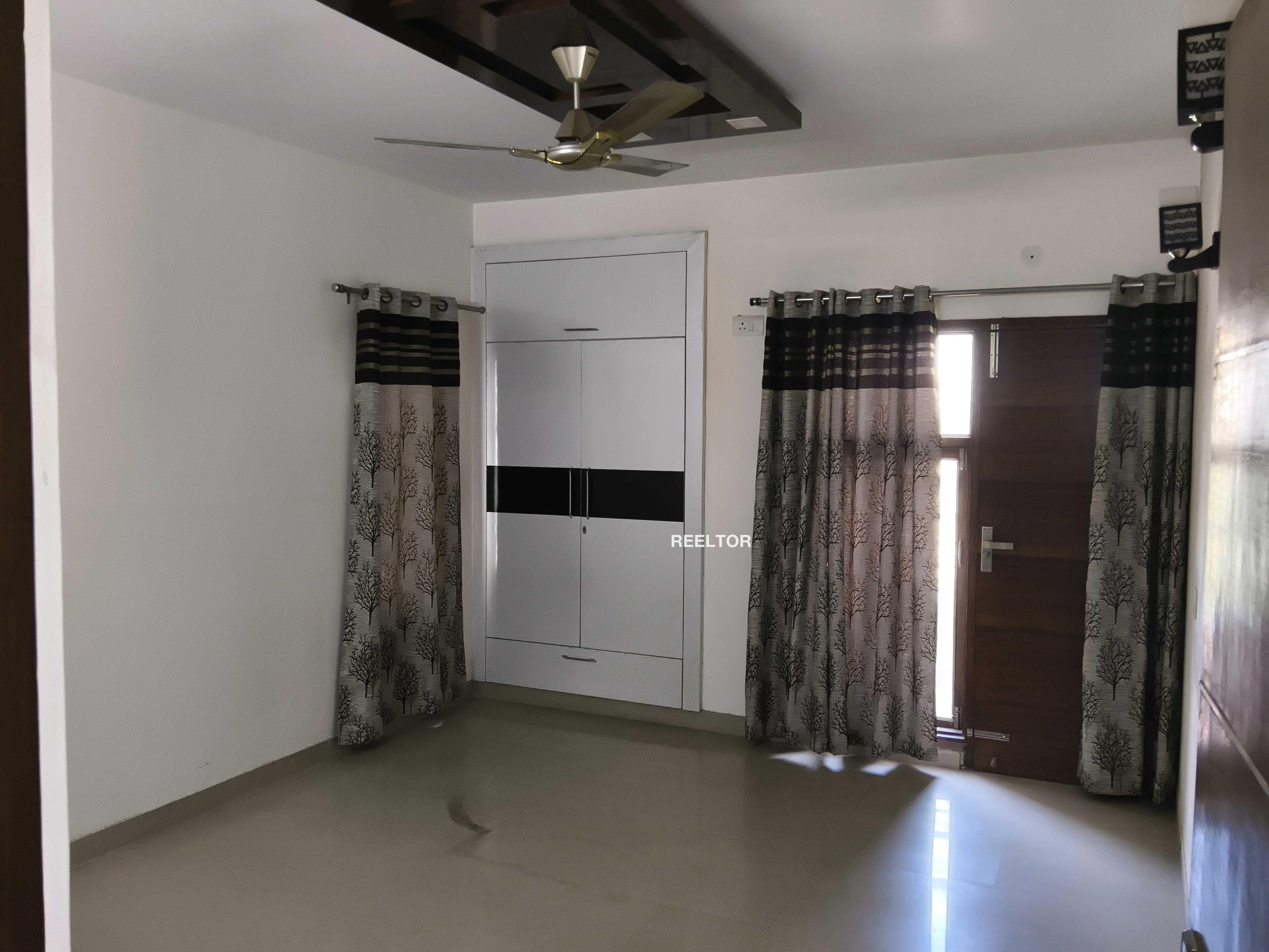 Flat For Rent In Choutupalle Kammarpally