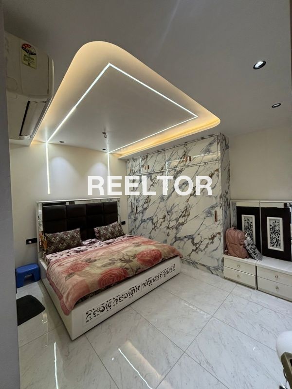 Flat For Sale In Bhgina Surajgarh