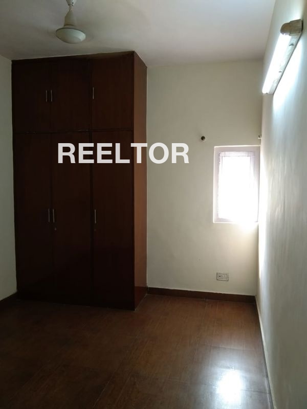 Flat For Rent In Ibrahimpura Dera Bassi