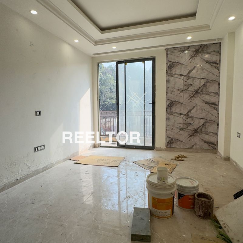 Flat For Rent In Azad Market Huzur