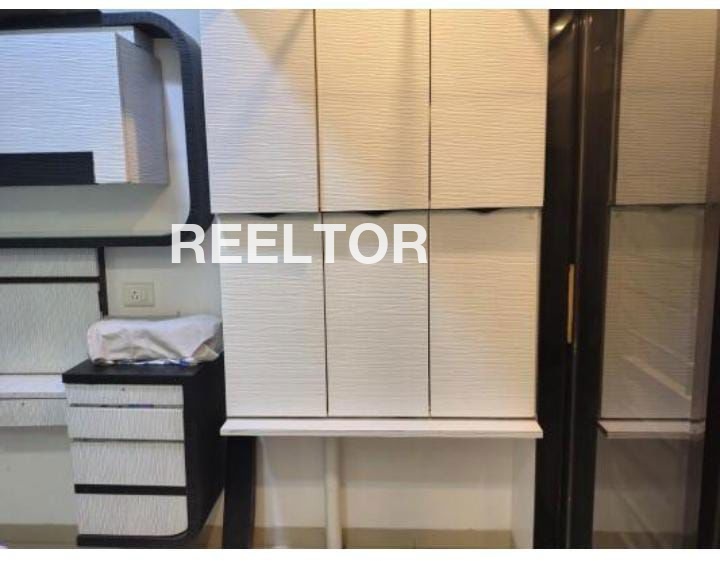 Flat For Sale In Nayagaon Machari Reni