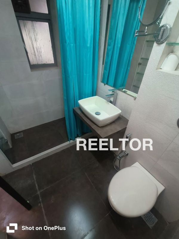 Flat For Sale In Spangani Sainj