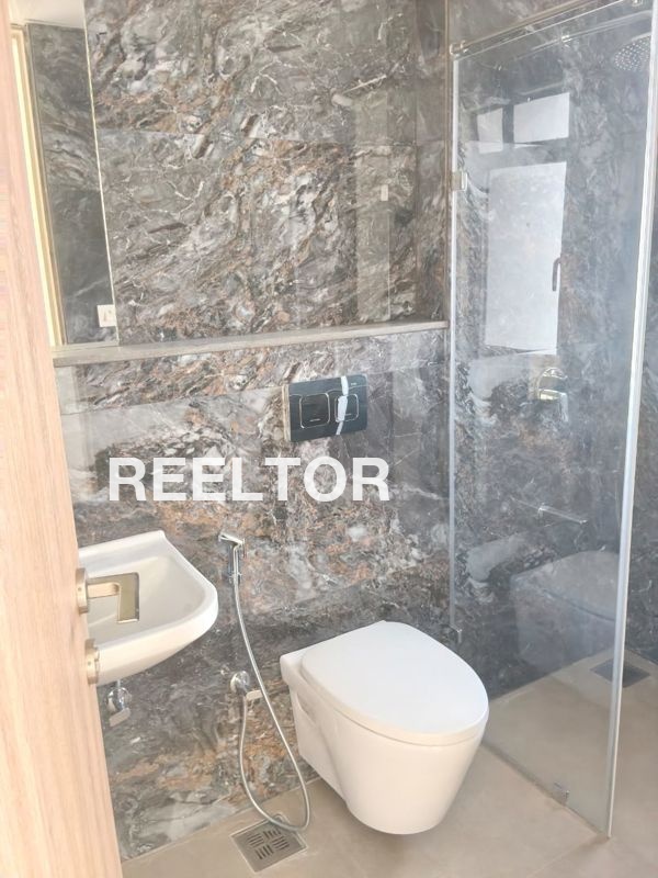 Flat For Rent In Kultra Rafiabad