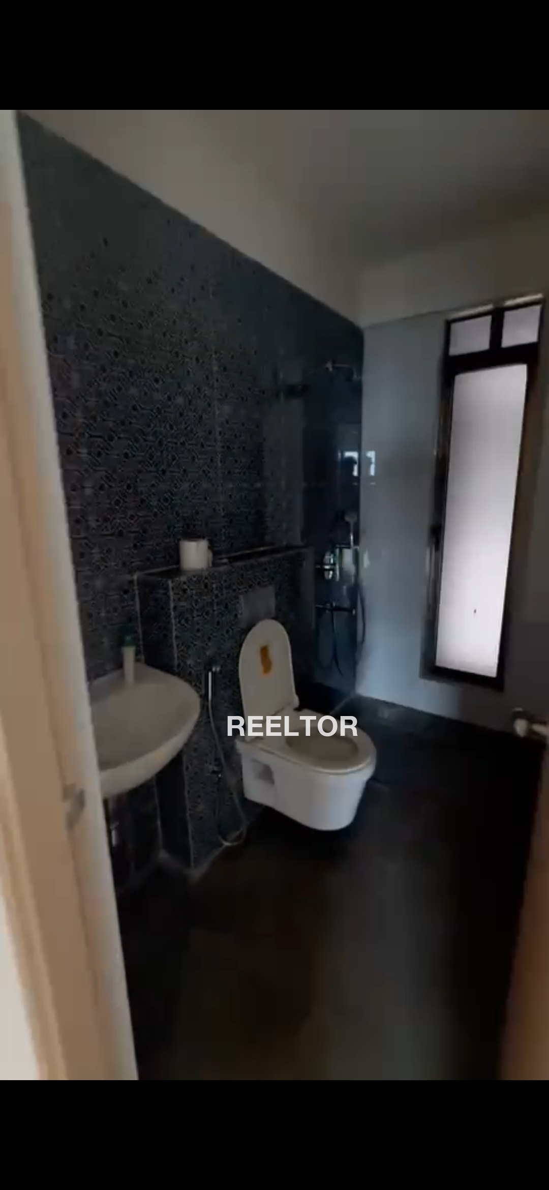 Flat For Sale In Thagiyar Banjar