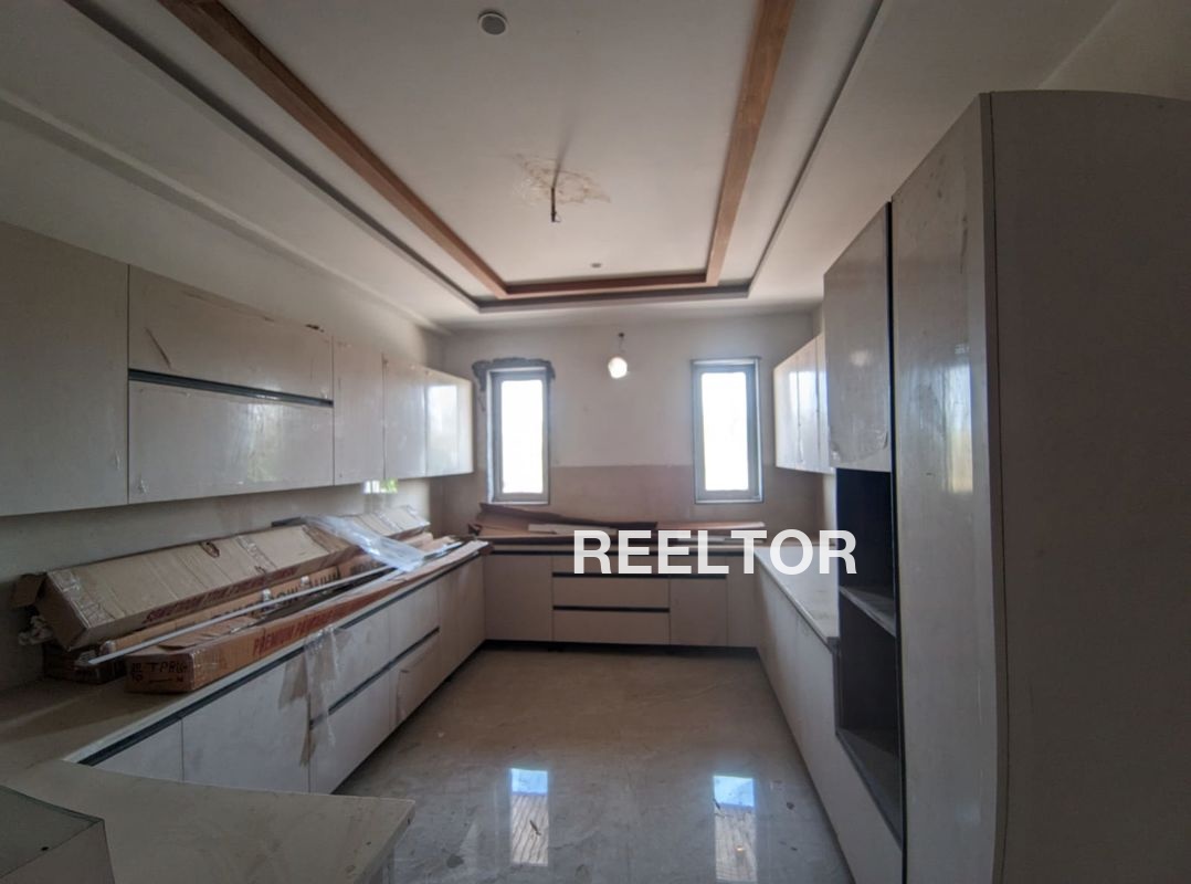 Flat For Sale In Tauru Baroh