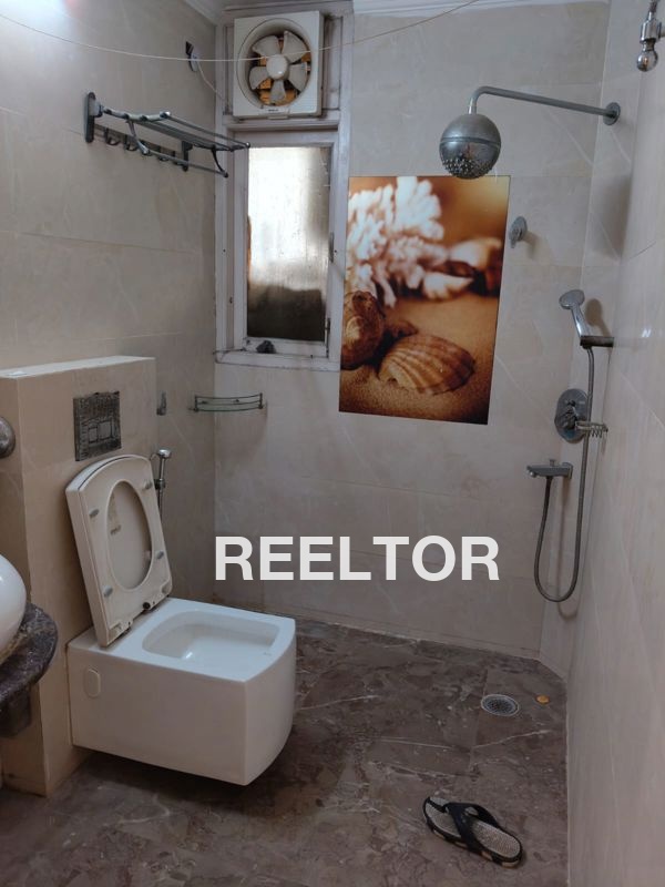 Flat For Sale In Chak Chhota Rajpura
