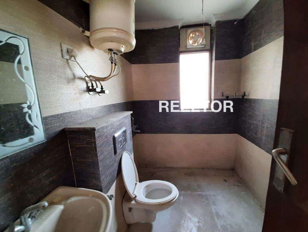 Flat For Rent In Barlipara Petlawad