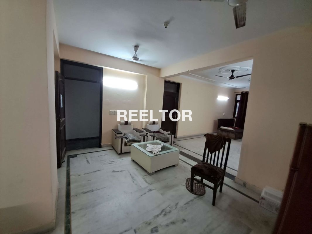 Flat For Sale In Bhalaswa Dairy A Block Model Town