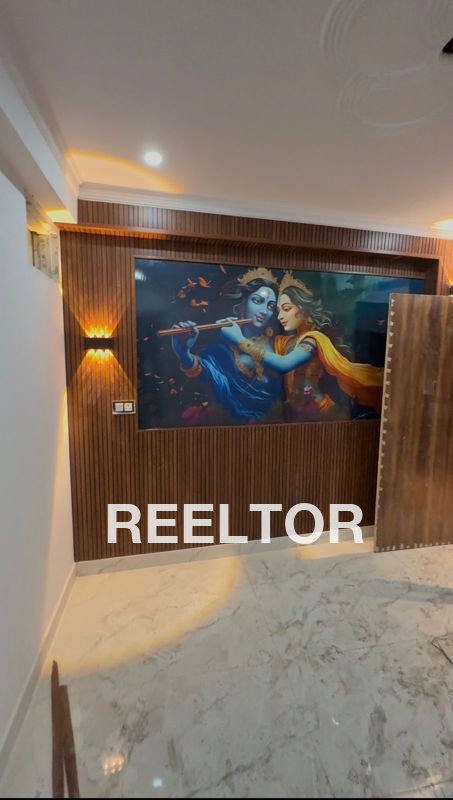 Flat For Sale In Hiyund Padhar