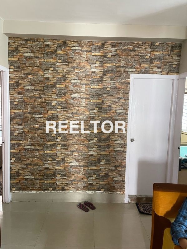 Flat For Rent In Chidiyatoli Gondiya