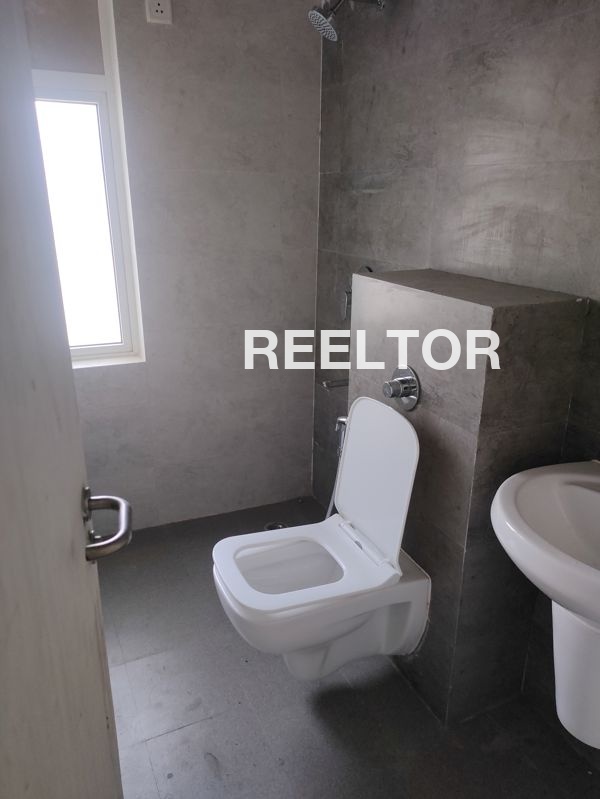 Office Space For Sale In Charmthangaon Tehri