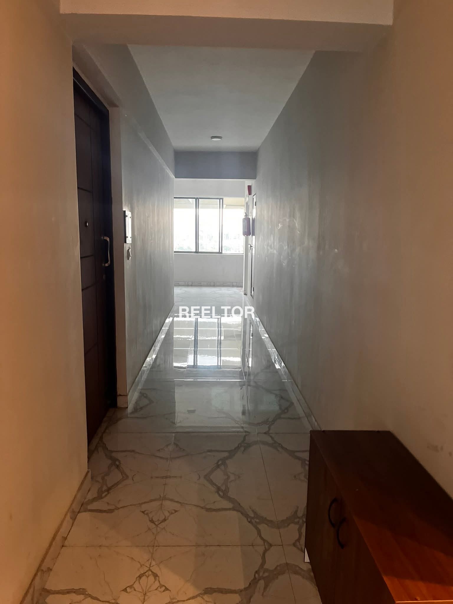 Flat For Sale In Sianj Chachyot