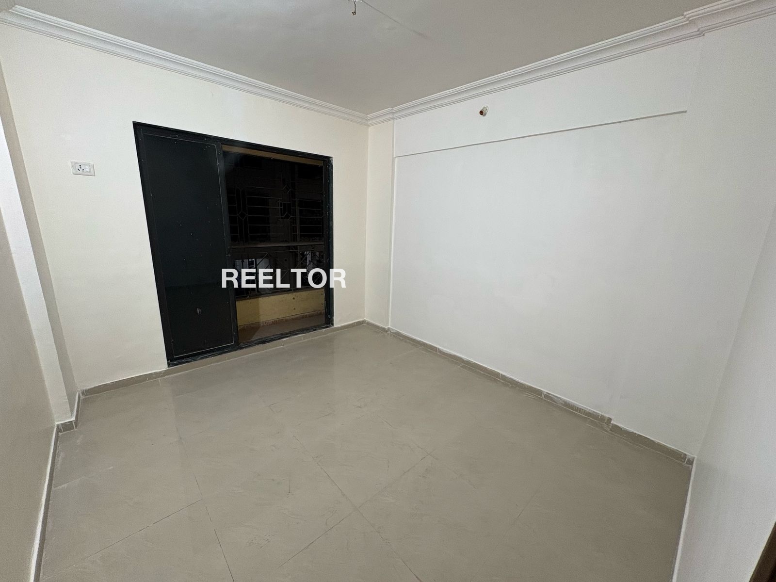 Flat For Sale In Konchigeri Shirahattiu