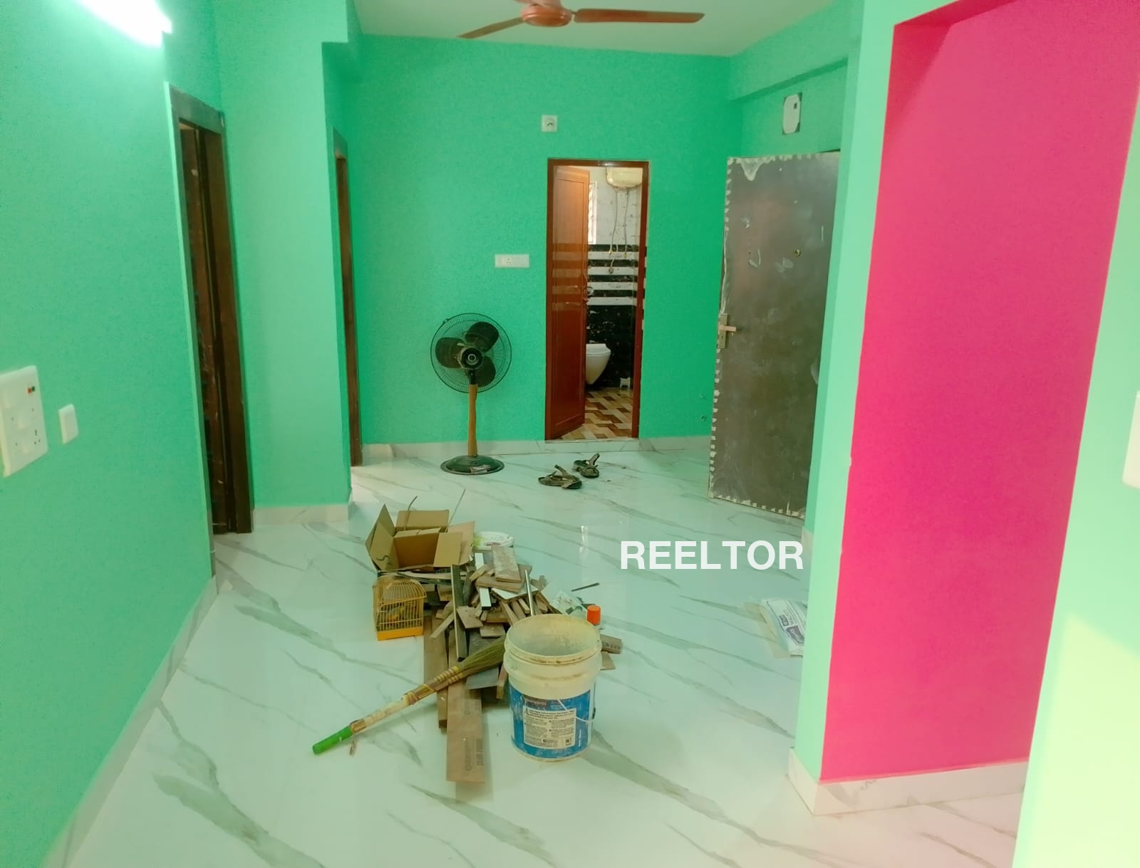 Flat For Sale In Ahir Kalyanpur