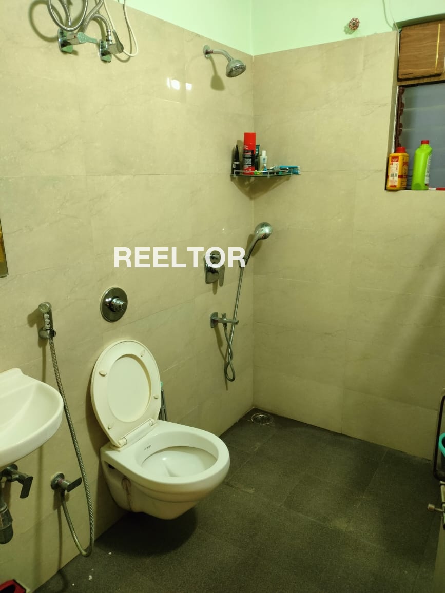 Flat For Rent In Kakramba Wadi Tuljapur