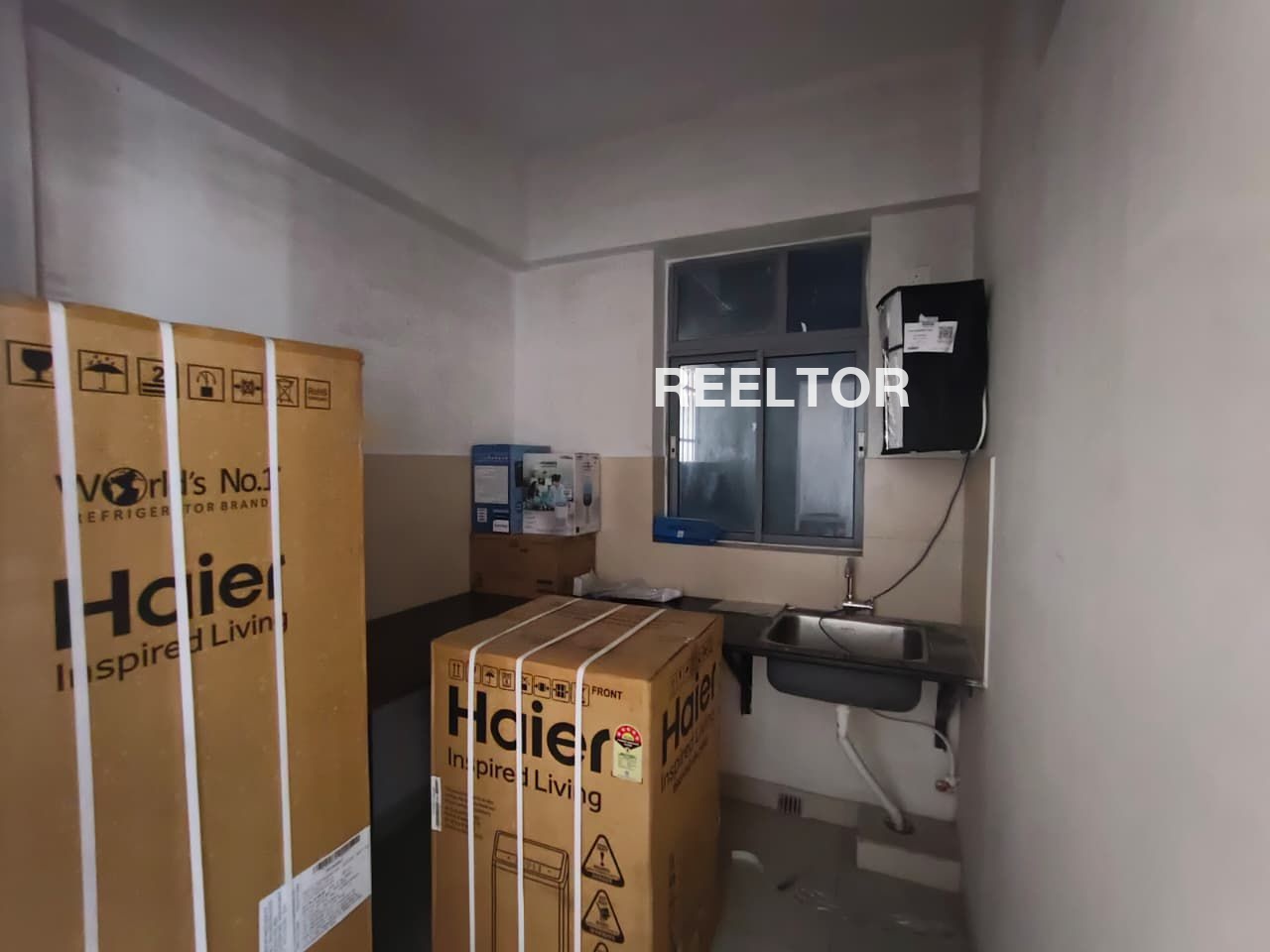 Flat For Sale In Parrey Mohalla Bandipora