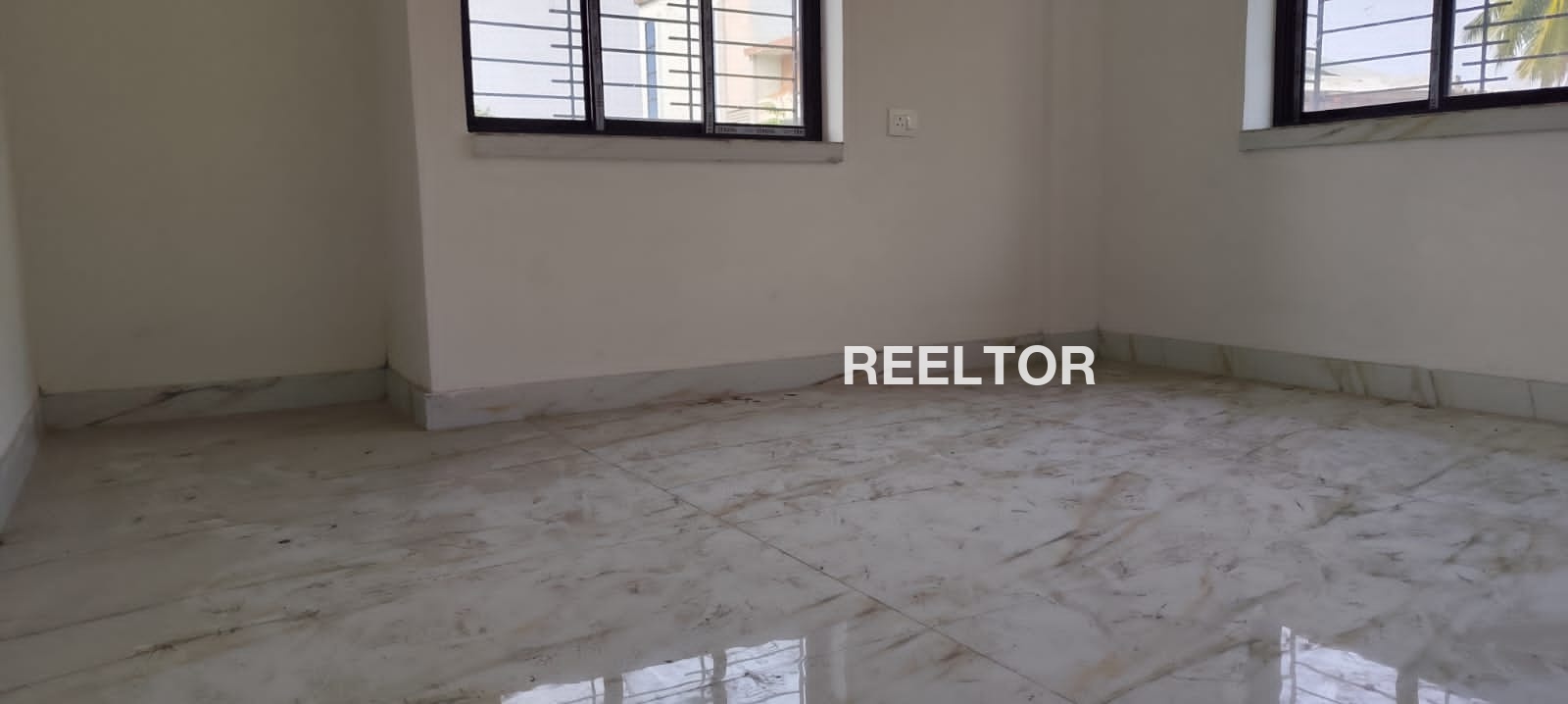 Flat For Sale In Utrala Baijnath