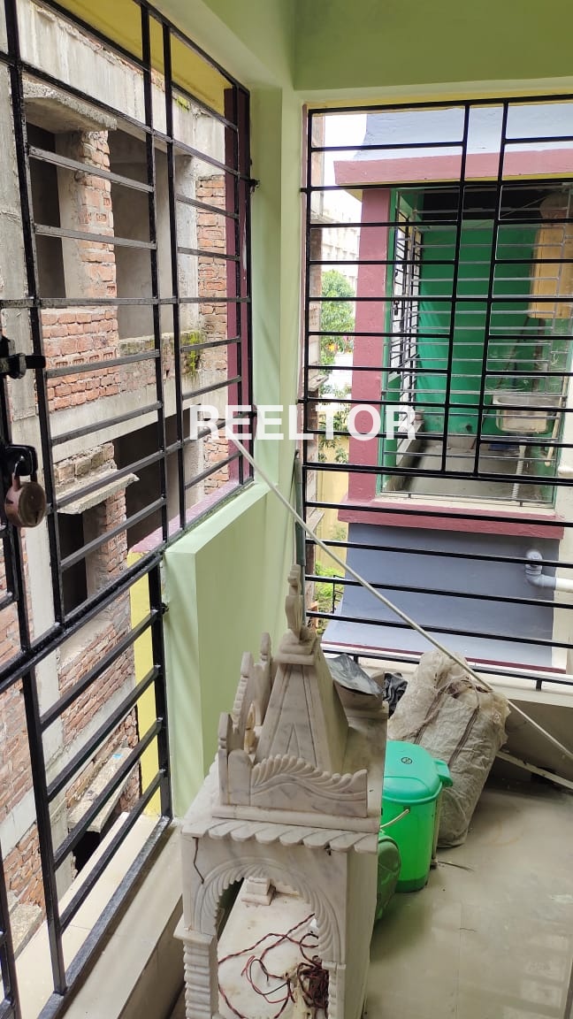 Flat For Sale In Kalmi Ambabhona