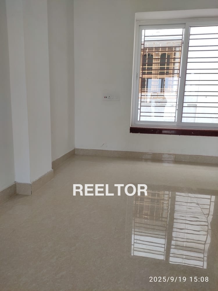 Flat For Sale In Hiyund Padhar