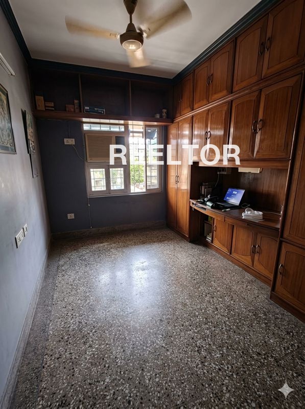 Flat For Sale In Choube Ka Nagla Kumher