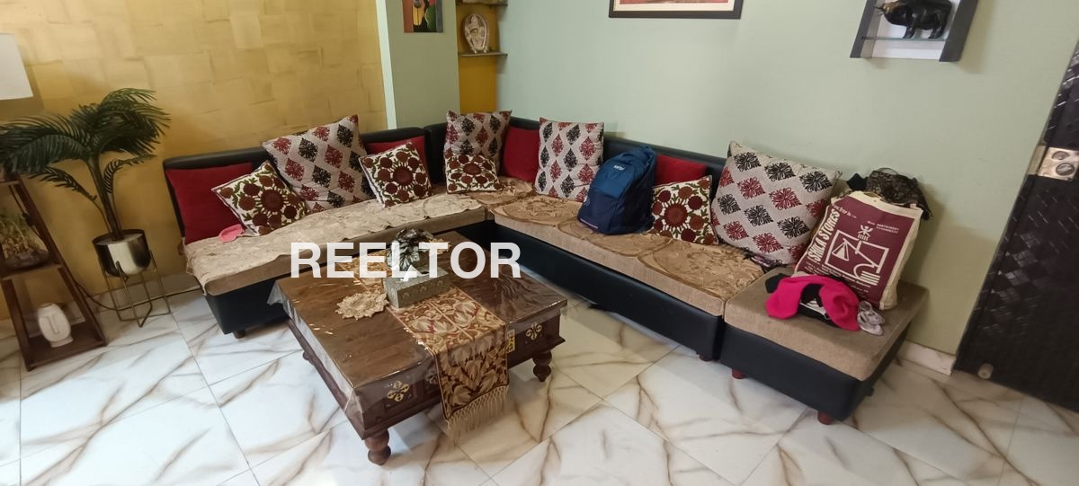 Office Space For Sale In Ganganipatti Mohanur