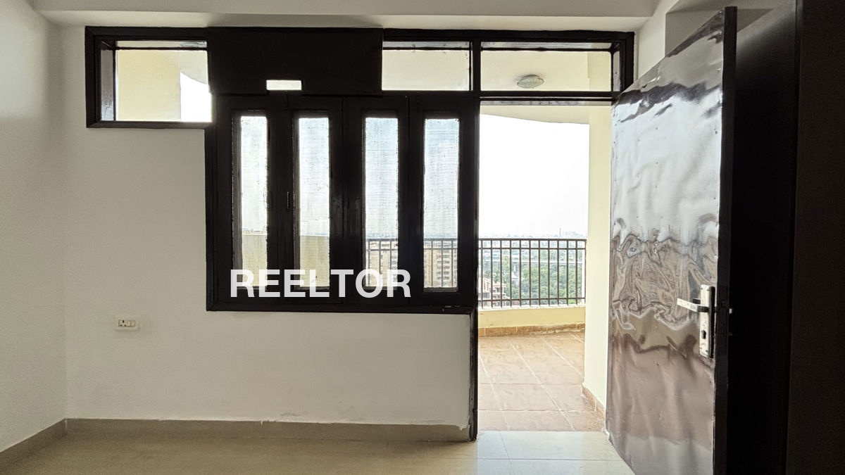 Flat For Sale In Shadipur Tijara