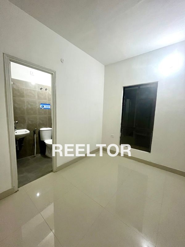 Flat For Rent In Pudugosaiyyana Hatti Molakalmuruu