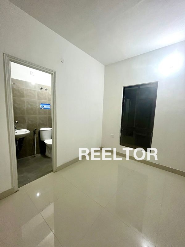 Flat For Sale In Manjuthu Jamunamarathoor