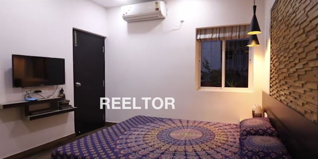 Flat For Sale In Ranganayakanaroppa Madhugiri