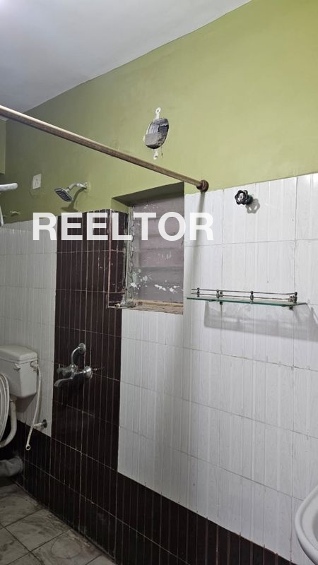 Flat For Rent In Wotu Damhal Hanjipora