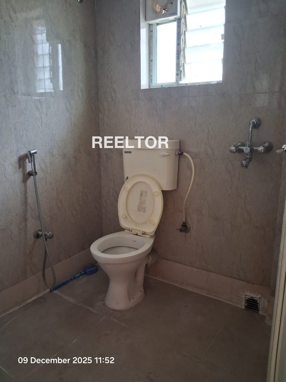 Flat For Sale In Ramkhol Ambabhona