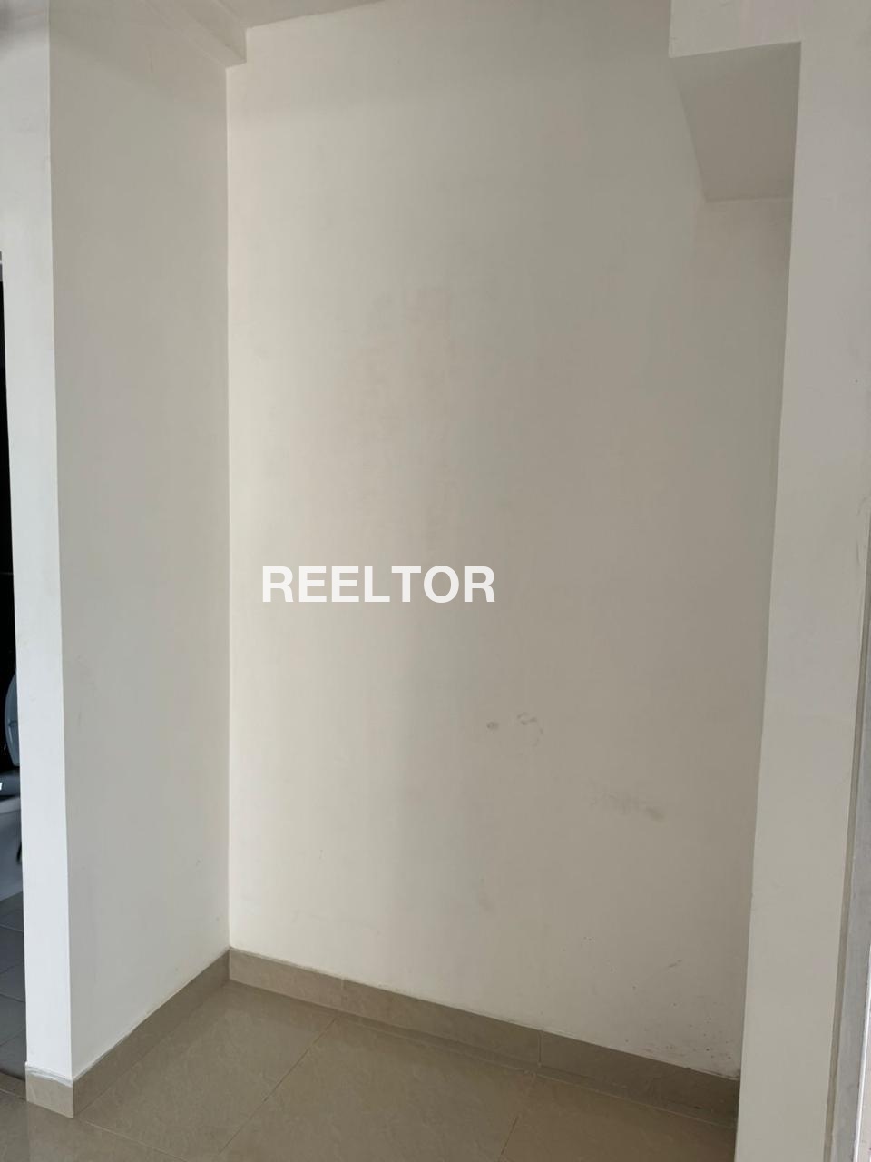 Flat For Sale In Chalasan Jotana
