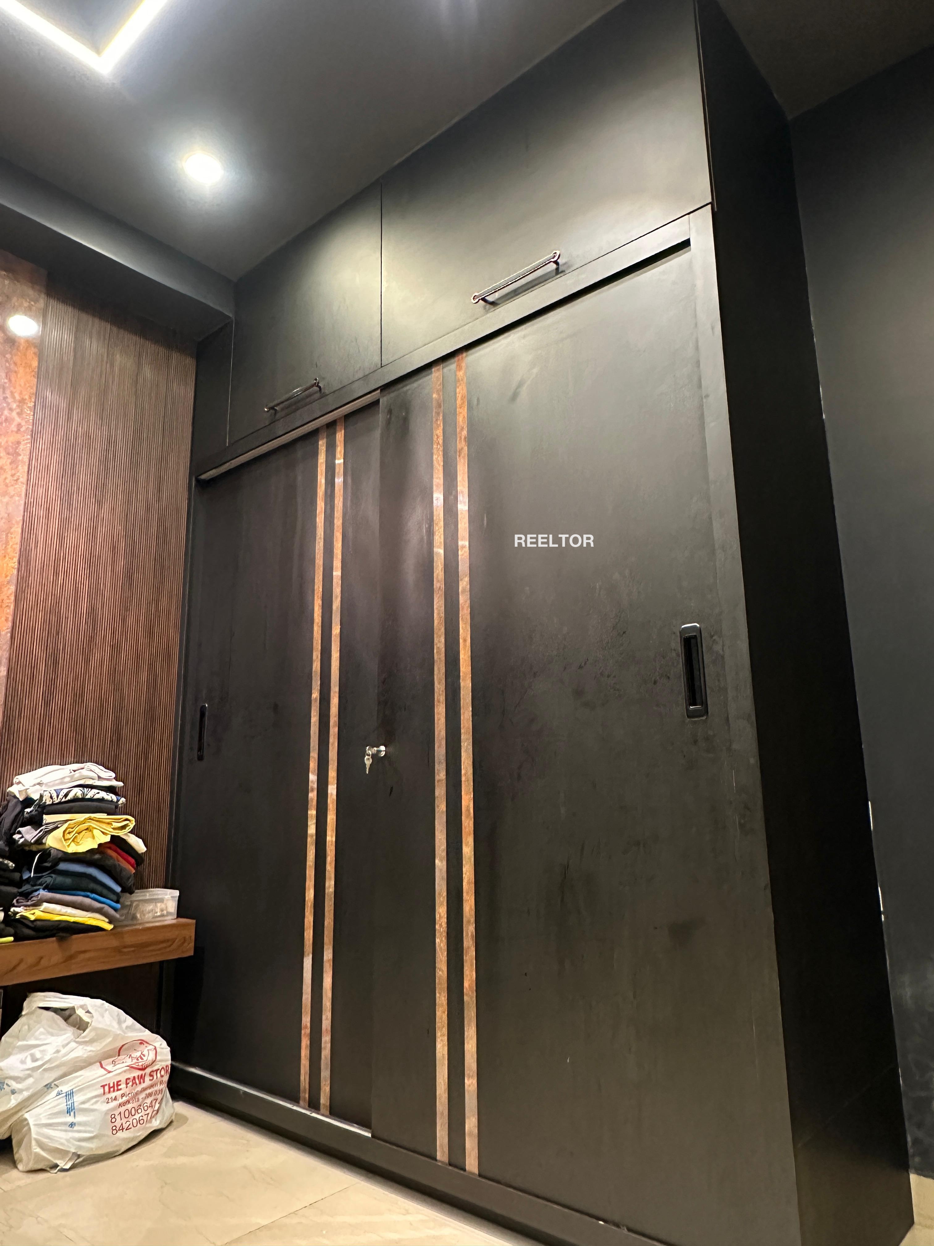 Flat For Sale In Tharmi Karsog