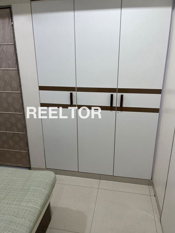 Flat For Rent In Nanguppatti Illuppur