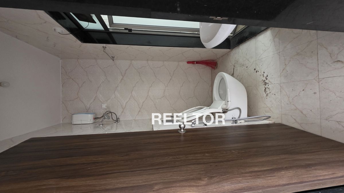 Flat For Sale In Bandala Nau Zira