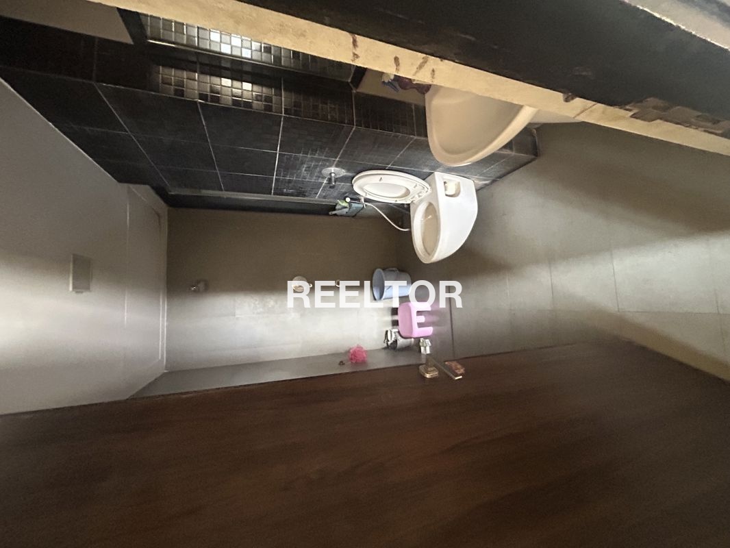 Flat For Sale In Sendor Rohru