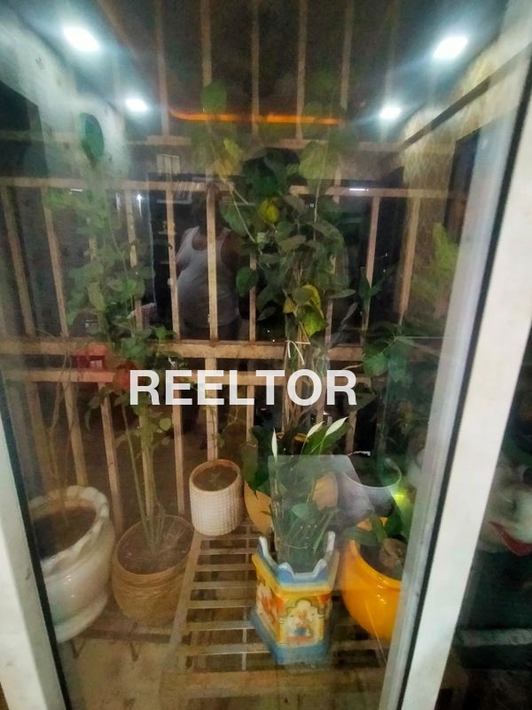 Flat For Sale In Tauru Baroh