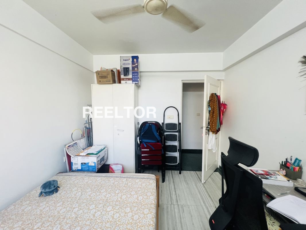 Flat For Sale In Hiyon Renuka